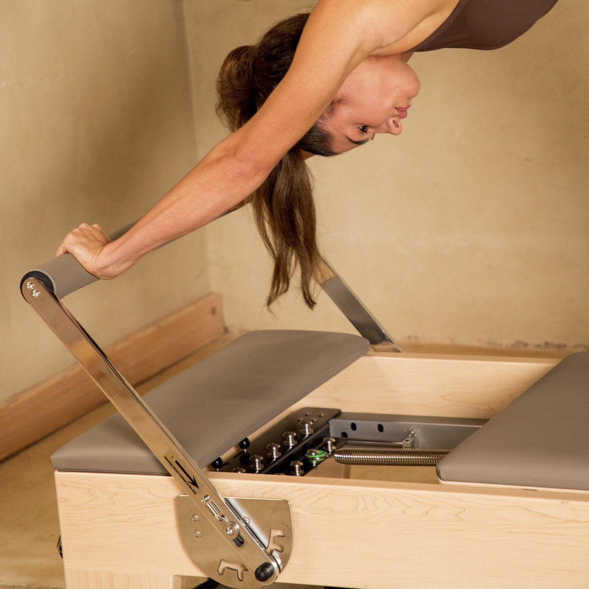 YOA PILATES REFORMER